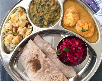 Portion Control Meal Plate: Iranian Baida Curry, Dal Palak, Aloo Bharta, Beetroot Salad & Jowar Roti