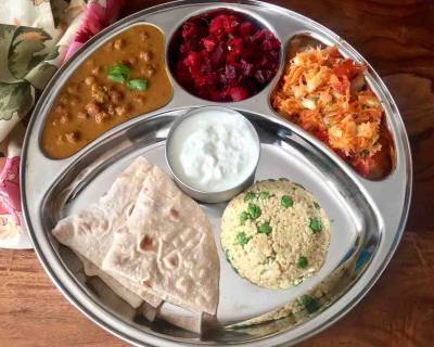 Portion Control Meal Plate : Kadale Kaalu Saaru, Beetroot Poriyal, Millet Pulao & More