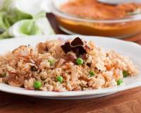 Matar Ki Tehri Recipe - Fragrant rice cooked with spices and fresh peas