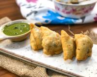 Chicken Keema Samosa Recipe