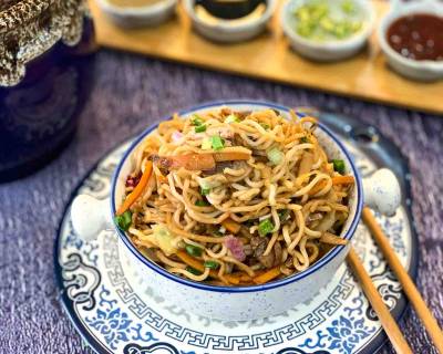 Chicken Yakisoba Recipe - Japanese Noodles 