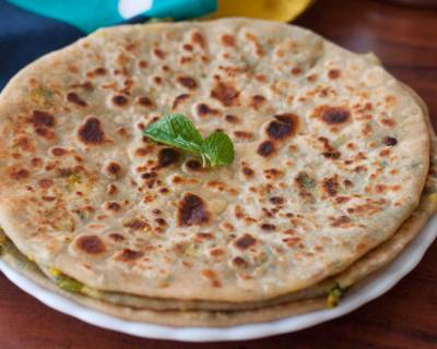 Stuffed Palak Paneer Paratha