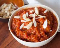 Gajar Ka Halwa Recipe - Indian Carrot Pudding