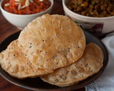 Malabar Style Ney Pathiri Recipe (Fried Masala Rice Puri) 