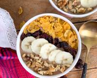 Chocolate Banana Smoothie Bowl Recipe