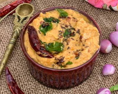 Red Chilli Coconut Chutney Recipe - South Indian Chutney