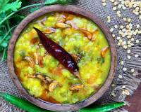 Kacche Aam Aur Lehsun Ki Dal Recipe -Curried Lentils With Mango & Garlic