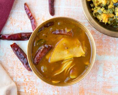 Appalam Vatha Kuzhambu Recipe - Papad In Tamarind Gravy