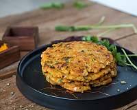 Bhaat Ka Thepla Recipe - Spiced Rice Paratha