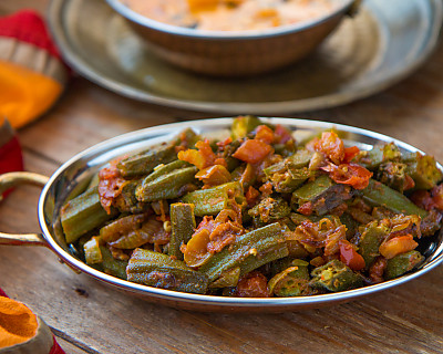 Bhindi Masala Recipe - Bhindi Tamatar Ki Sabzi