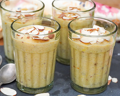 Gulab Phirni Recipe - Rose Flavoured Rice Pudding Shots