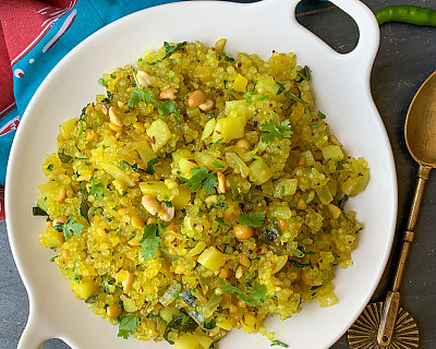 Sabudana Khichdi Recipe - Sabudana Upma With Peanuts | Indian Breakfast