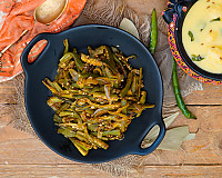 Pyaz Wali Bhindi Recipe | Bhindi Do Pyaza - Okra Onion Stir Fry