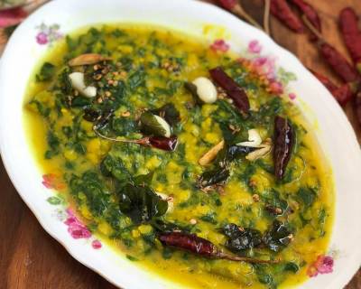 Palak Pappu Recipe - Andhra Style Palakura Pappu - Dal Palak