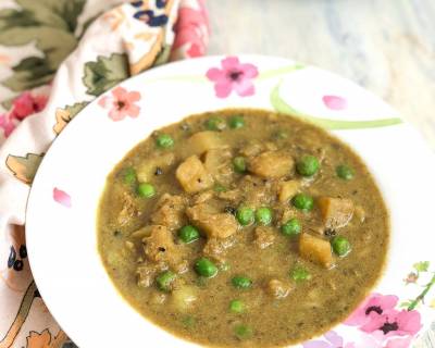 Potato And Peas Curry Recipe In Coconut Milk Gravy