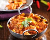 Goan Style Chicken Vindaloo With Vegetables