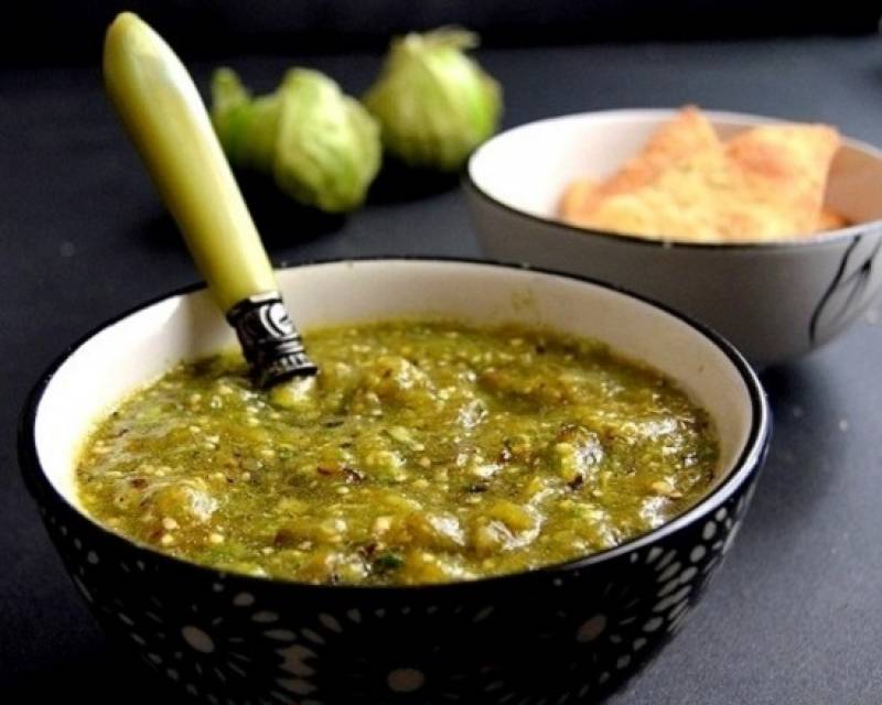 Spicy Mexican Salsa Verde Recipe - Green Tomato Salsa