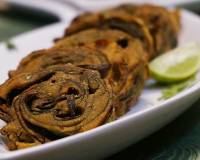 Arbi Ke Patte Ke Pakode - Colocasia Leaf Rolls Recipe