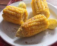 Steamed Sweet Corn Recipe Flavored with Chaat Masala Recipe 