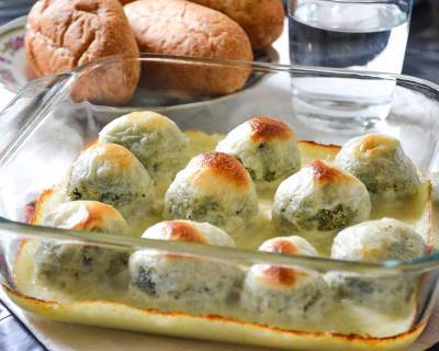Spinach And Ricotta Dumplings Recipe In Cheese Sauce