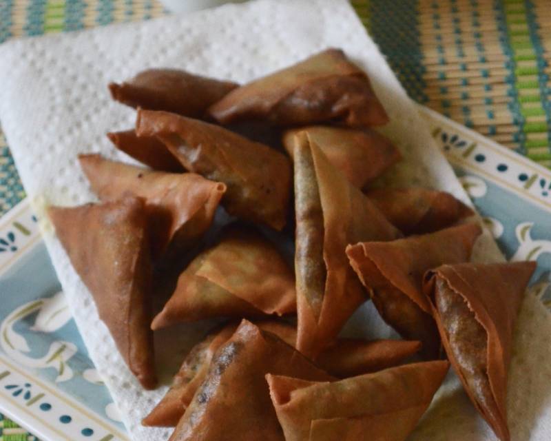 Mushroom, Paneer And Soya Chunk Samosa Recipe