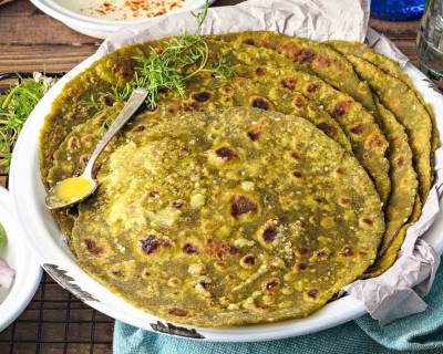 Whole Wheat Spinach And Tofu Paratha Recipe