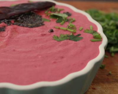 बीटरूट तम्बूली - Beetroot Raita With Coconut (Recipe In Hindi)