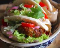 Aloo Tikki Stuffed Pita Sandwich Recipe