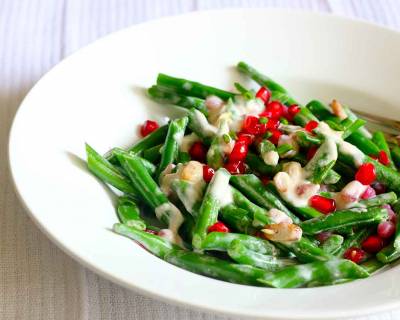 Green Beans In Pomegranate Cream Sauce Recipe