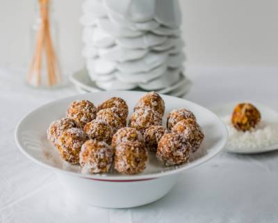 Lemon Coconut Chia Energy Balls Recipe