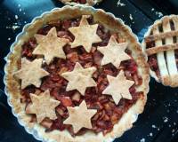 Classic Apple Pie Recipe (Stars in the Galaxy)