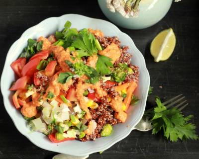 Mediterranean Quinoa Bowl Recipe With Red Bell Pepper Sauce