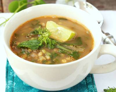 Sprouted Mung Bean and Spinach Soup Recipe