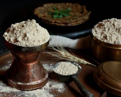 Thalipeeth Bhajani Recipe -Typical Maharashtrian Multigrain Flour Mix