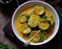 Doodh Dudhi Recipe- Bottle Gourd In Milk Curry