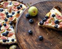 Baked Yogurt Tart Recipe with Figs & Blueberries Recipe(With Eggless Recipe Option)