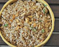 बर्न्ट गार्लिक चिकन फ्राइड राइस रेसिपी - Burnt Garlic Chicken Fried Rice Recipe