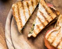 Pesto Paneer Sandwich