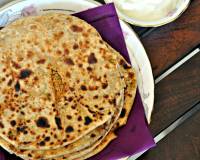 Sattu Ka Paratha Recipe (Stuffed Channa Dal Flour Paratha)