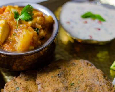 व्रत वाले आलू पनीर रेसिपी - Potato Paneer Curry Without Onion And Garlic Recipe (Recipe In Hindi)