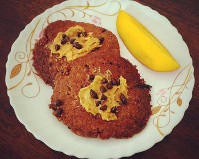 Buckwheat and Oatmeal Chocochip Pancakes Recipe (Eggless)