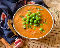 Chettinad Pattani Kurma Recipe - Chettinad Peas Curry