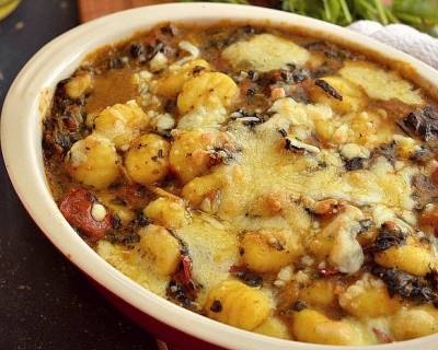Gnocchi in Indian Curry Sauce with Spinach and Cheese Recipe