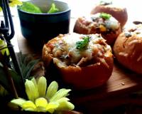 Achari Paneer Mini Bread Bowl With Cheesy Twist Recipe