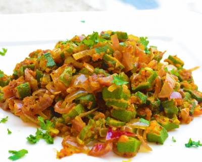 Kurkuri Bhindi And Onion Masala Recipe