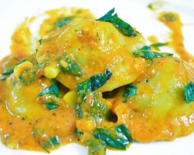 Ravioli Recipe With Broccoli Filling In White And Red Sauce
