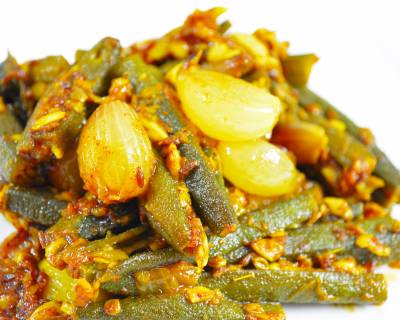 Bharwa Bhindi And Pyaaz Ki Sabzi Recipe