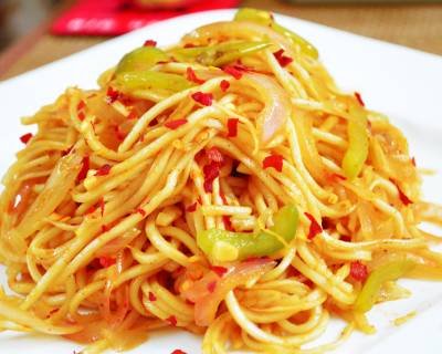 Spicy Chilli Garlic Noodles Recipe