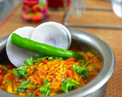 Rajasthani Sev Tamatar Ki Sabzi Recipe