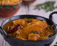 Pazhutha Manga Pachadi Recipe - Kerala Style Ripe Mango Curry